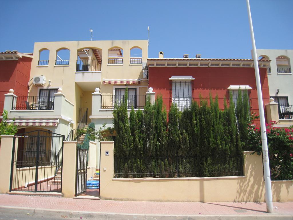 Bungalow Altos De La Bahia Torrevieja Room photo