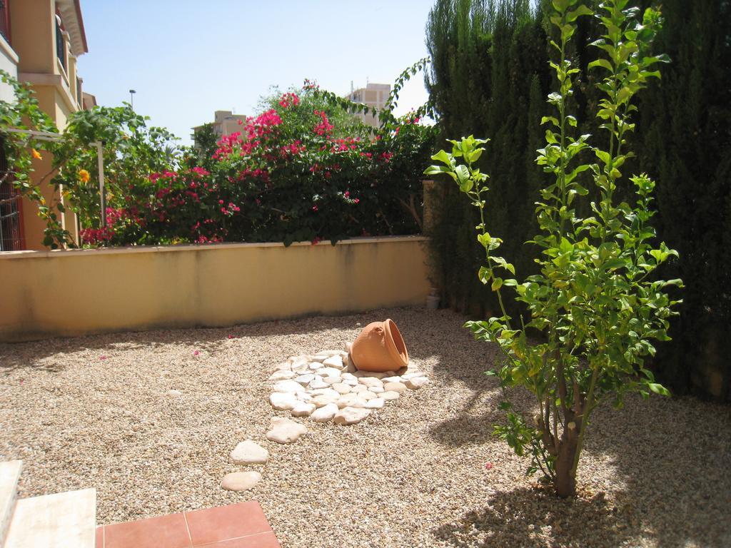 Bungalow Altos De La Bahia Torrevieja Room photo
